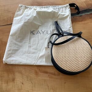 NWT Kayu round Crossbody Straw/beige/navy Carrie handbag- never worn, NWT
